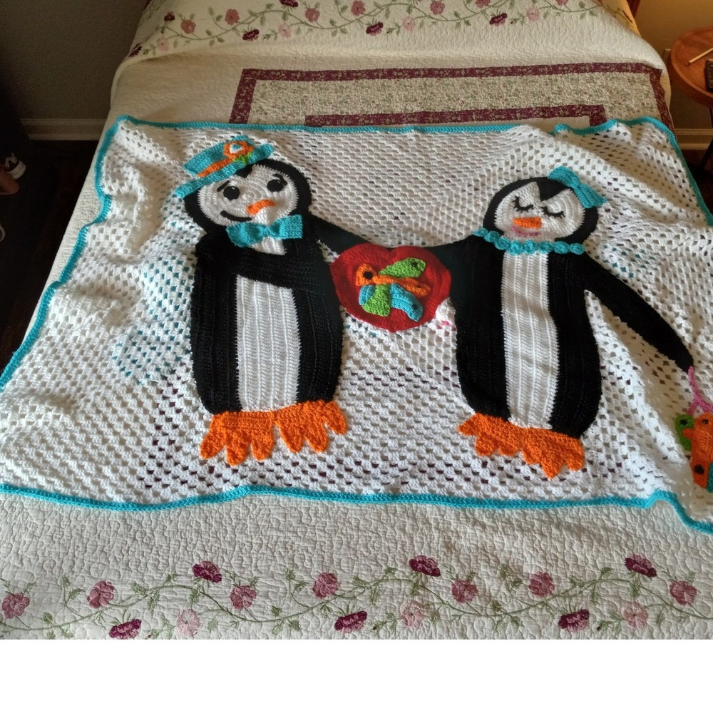 Handmade‎ Crochet Baby Blanket Penguin Bunny Reversible White Teal Granny Square